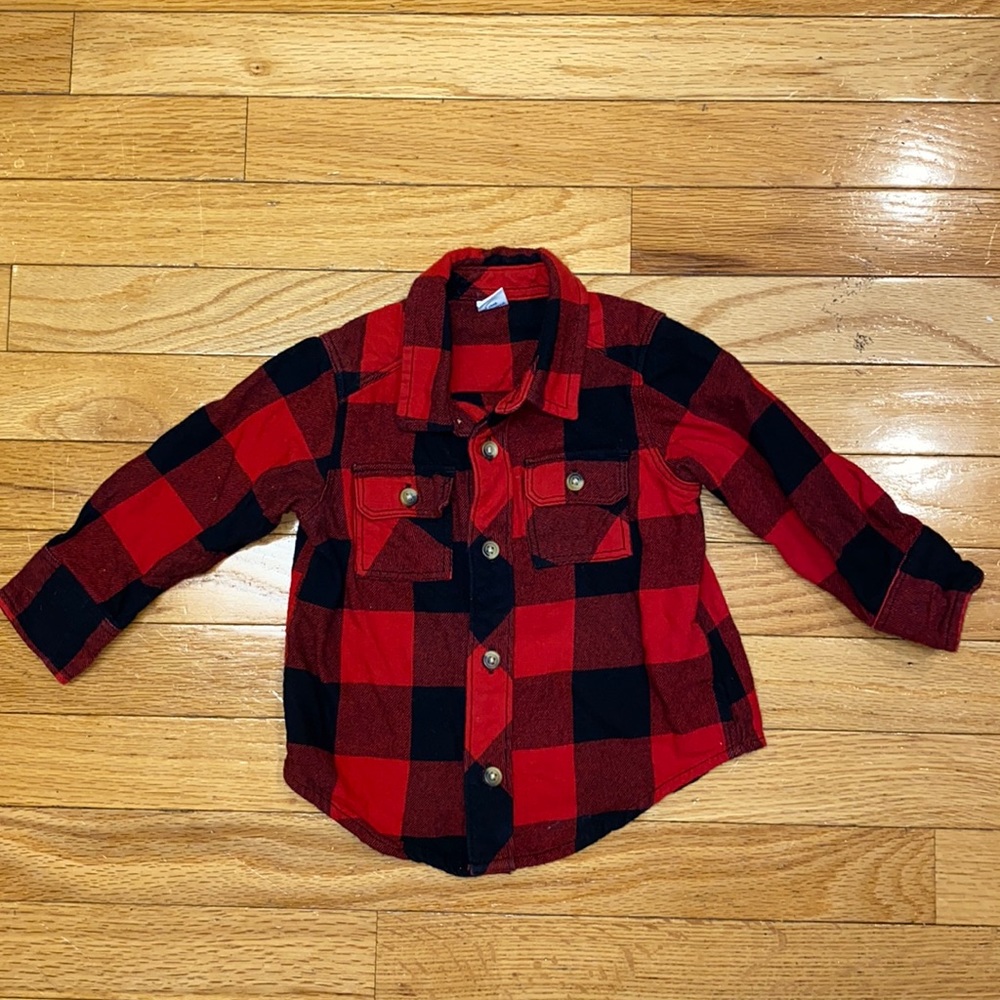Old Navy Buffalo Plaid Red Black Flannel Boys Toddler 12-18 months 12 18 Button